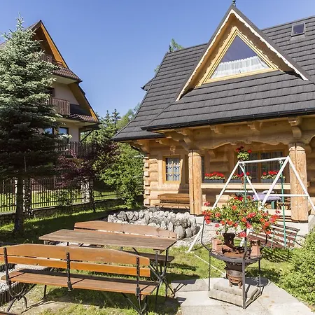Вилла Udanypobyt Dom Komfort *
